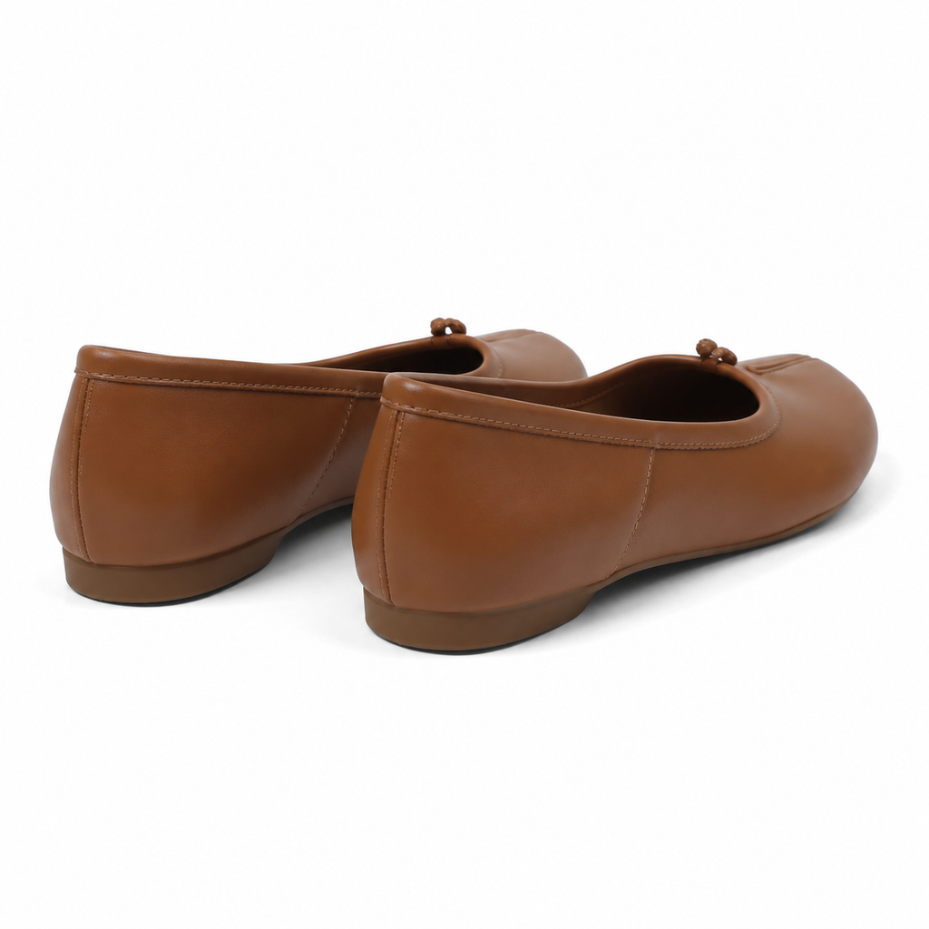 Butter Yellow Women's Round-Toe Faux Leather Slip-On Flat Mules heel detail