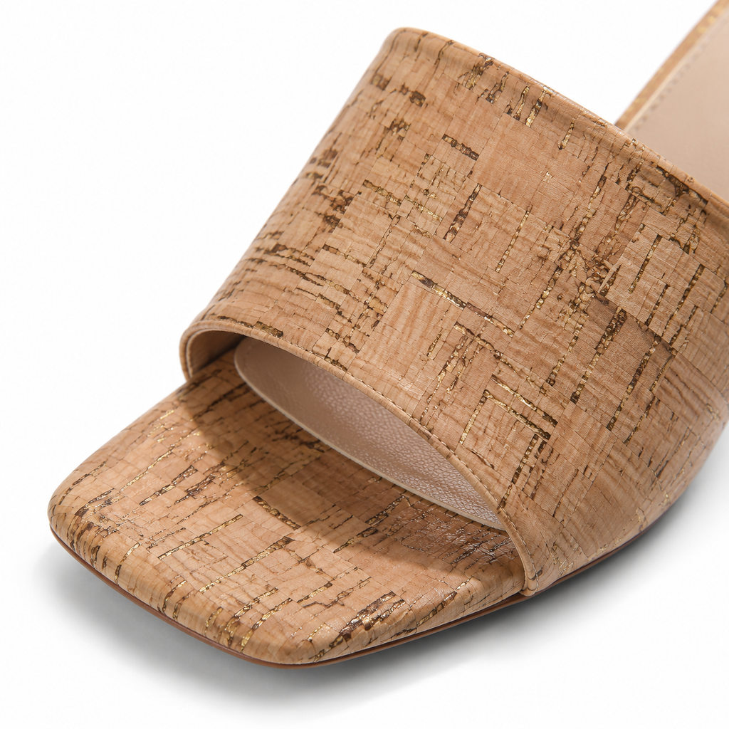Cork Women's Open-Toe Square-Heel Straw Slip-On Sandals close-up detail