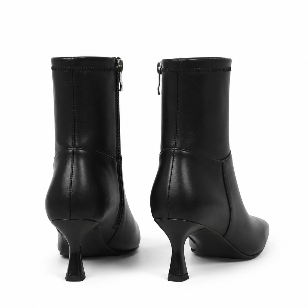 Deep Black Women's Square-Toe Flared-Heel Synthetic Zip Ankle Boots heel detail