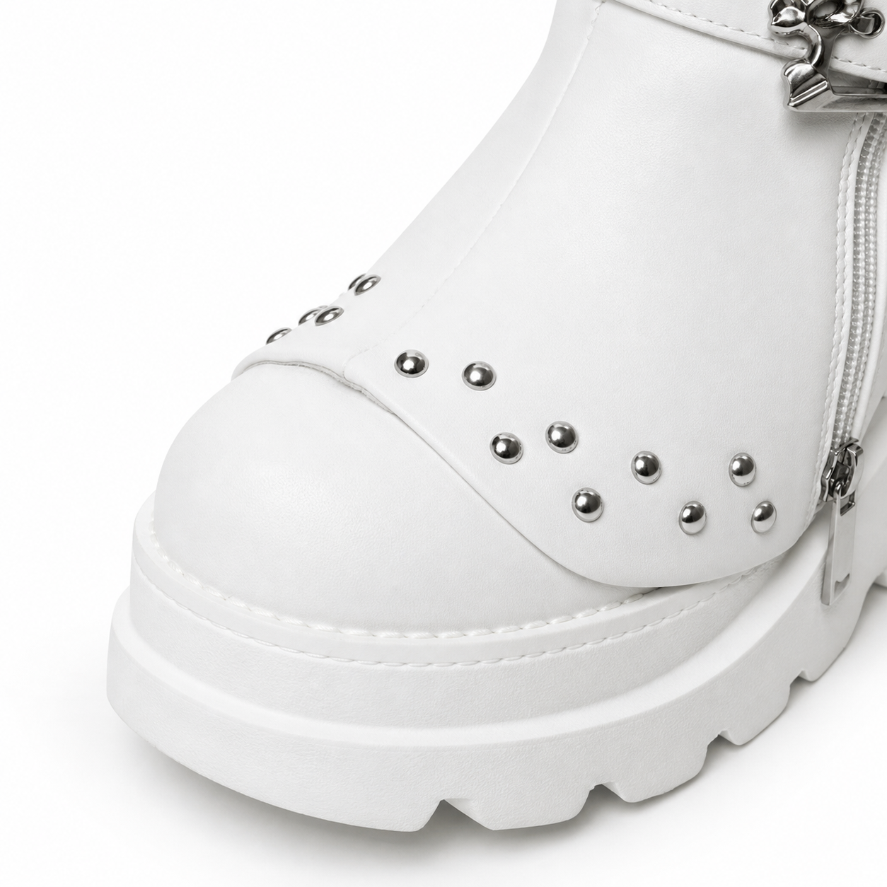Cream Ivory Orvieto Leather Knee-High Boots close-up detail