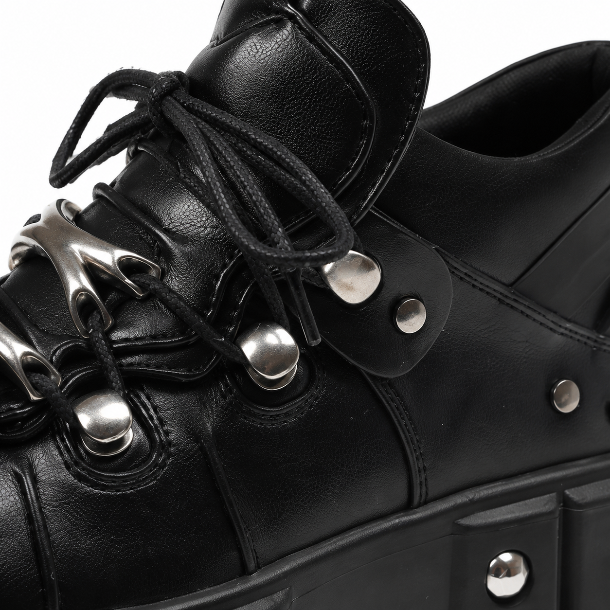 Deep Black Chianti Leather Platform Boots close-up detail