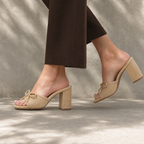 Rich Brown Maiori Raffia Block-Heel Sandals on-foot view