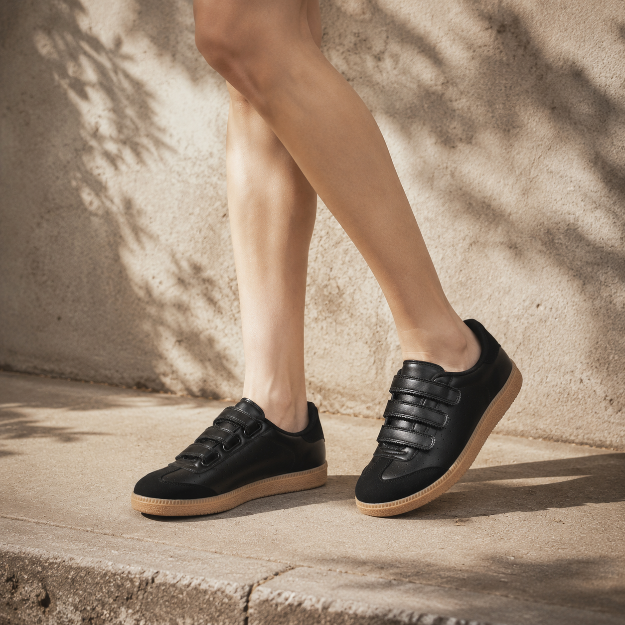 Deep Black Fulvia Leather Sneakers on-foot view