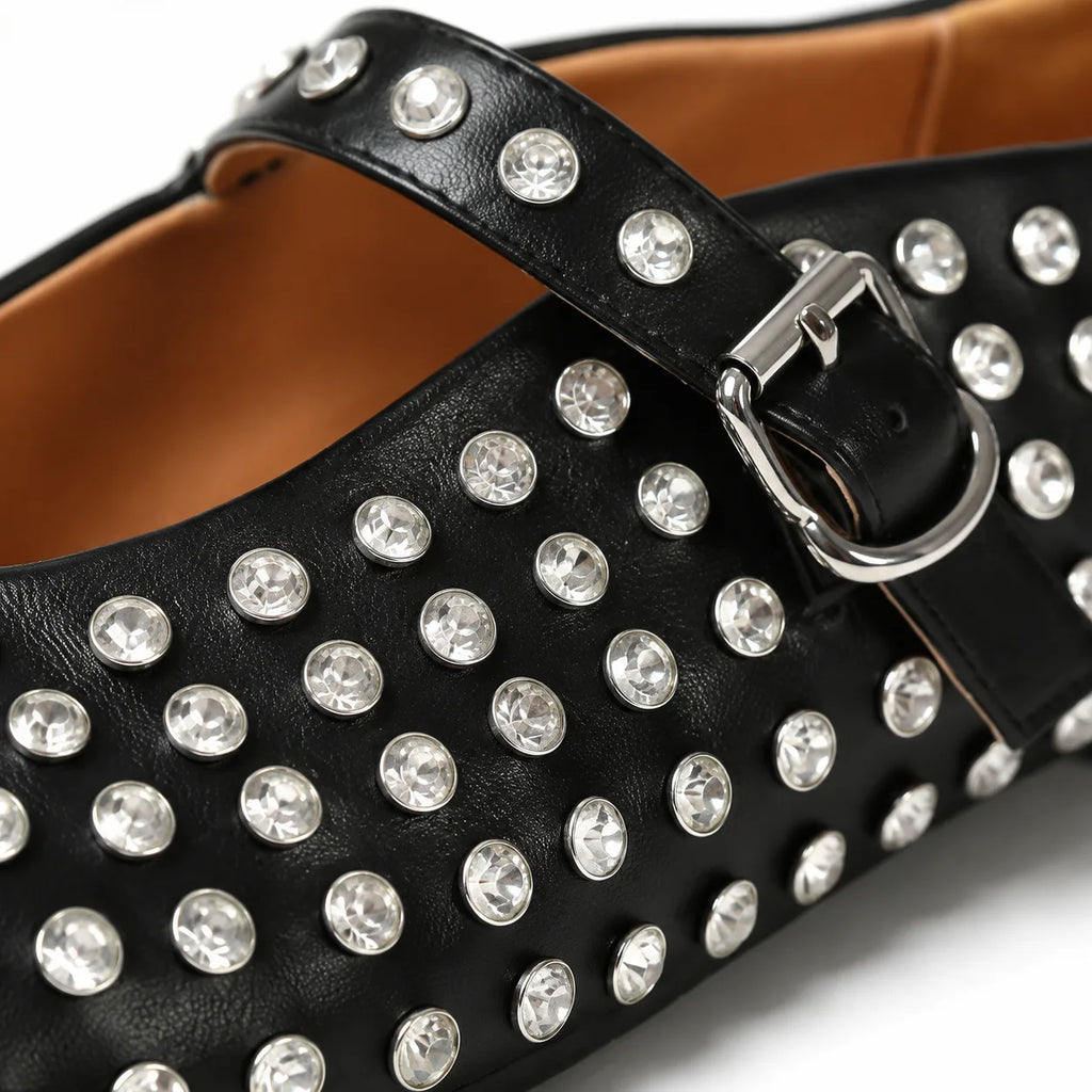 Deep Black Pienza Buckle Leather Flats close-up detail