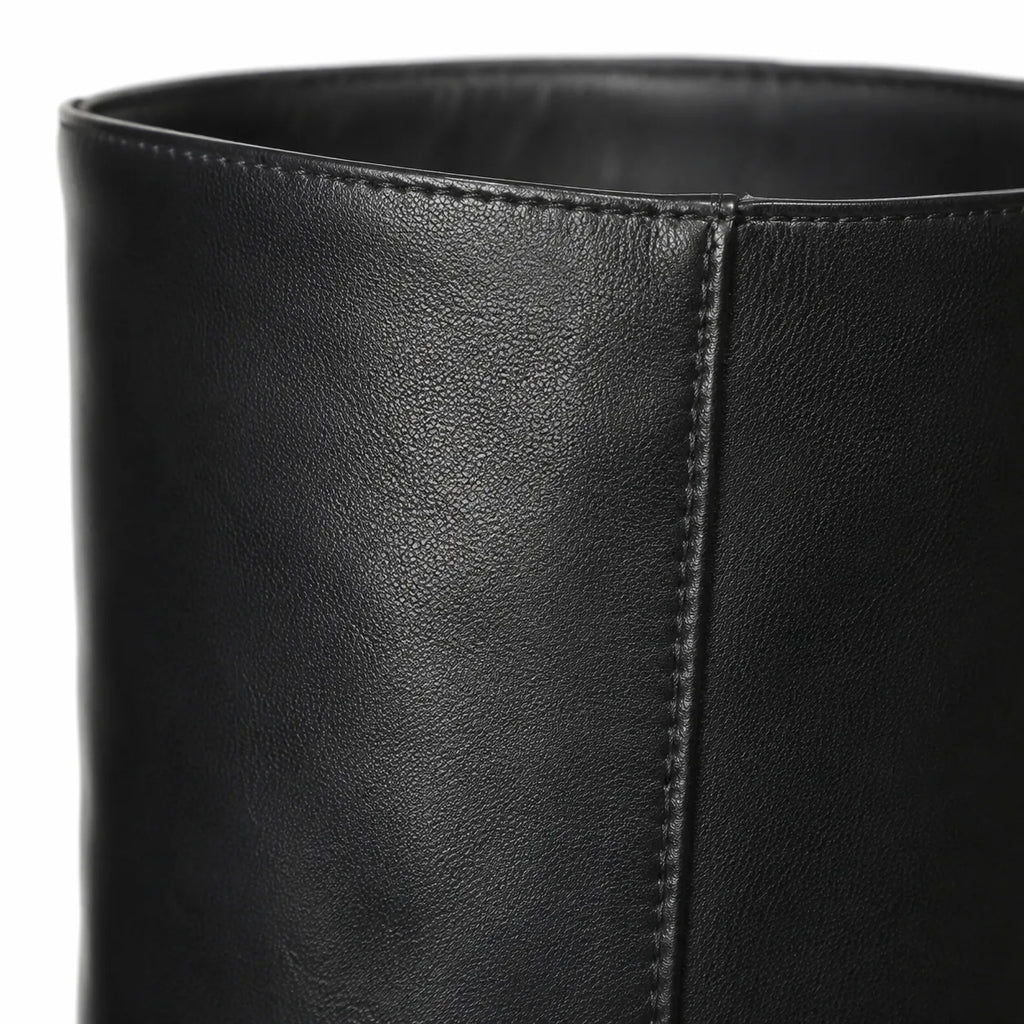 Deep Black Noli Square-Heel Boots close-up detail