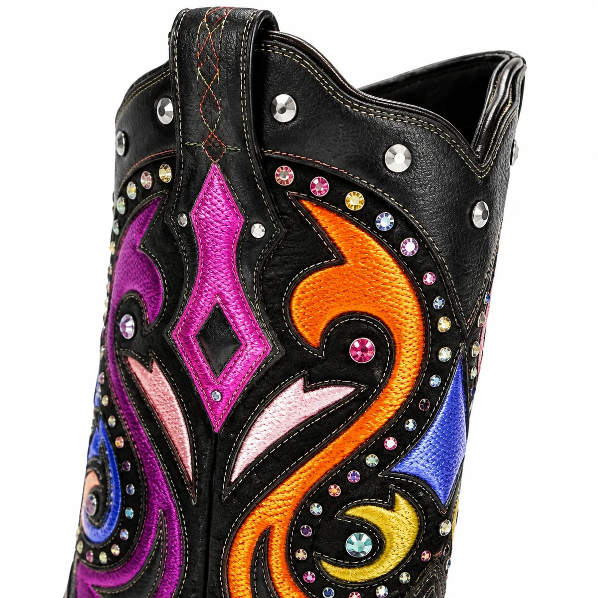 Deep Black Praiano Leather Block-Heel Boots close-up detail