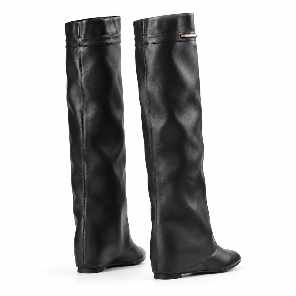 Deep Black Thasos Leather Wedge Boots heel detail